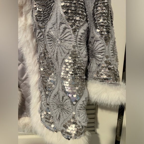 Band of the Free Faux Fur Jacket NWT M - Picture 2 of 7